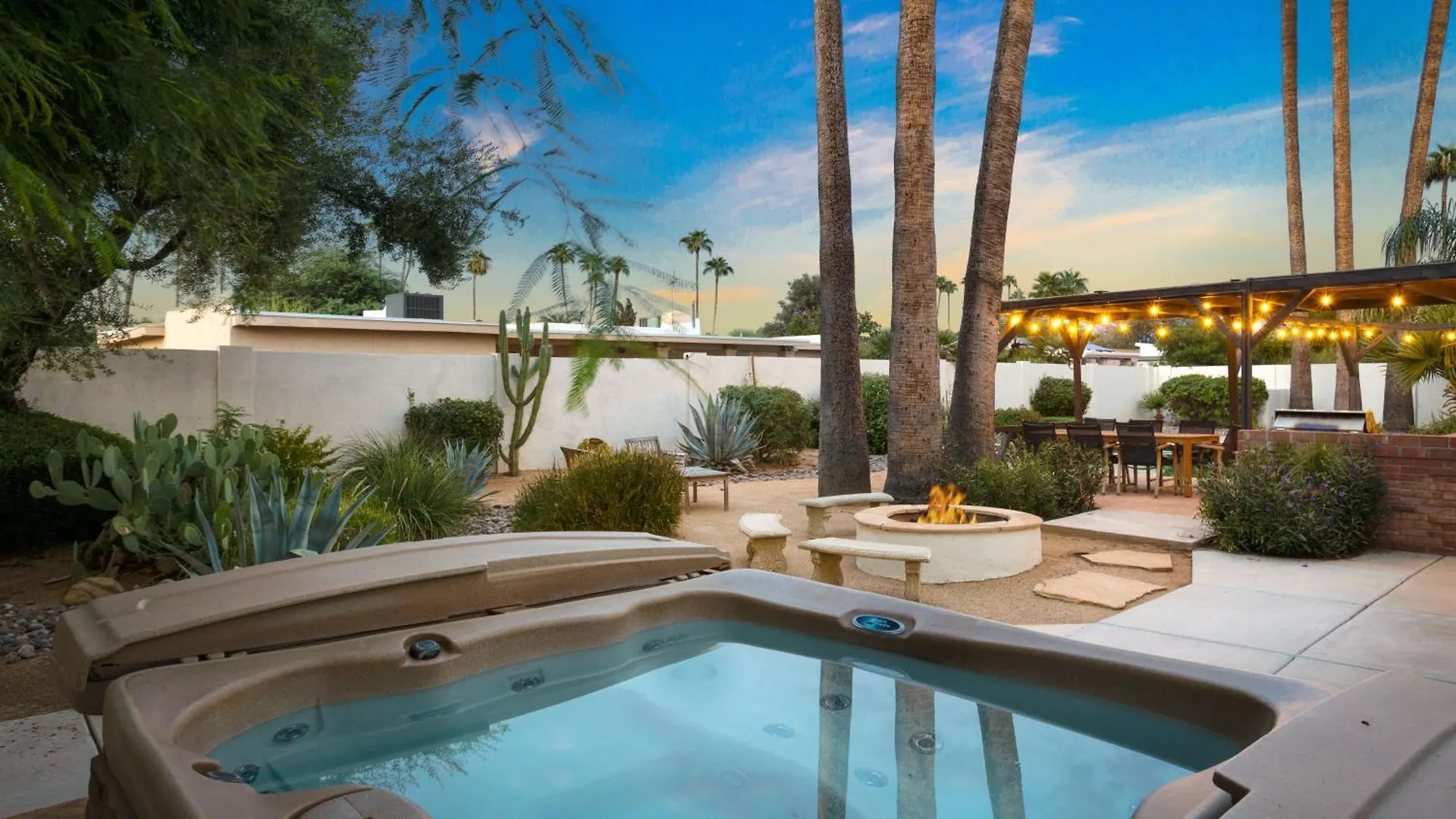 Holiday home Casa Voltaire By Porter Luxury Heated Pool Spa In Scottsdale Az