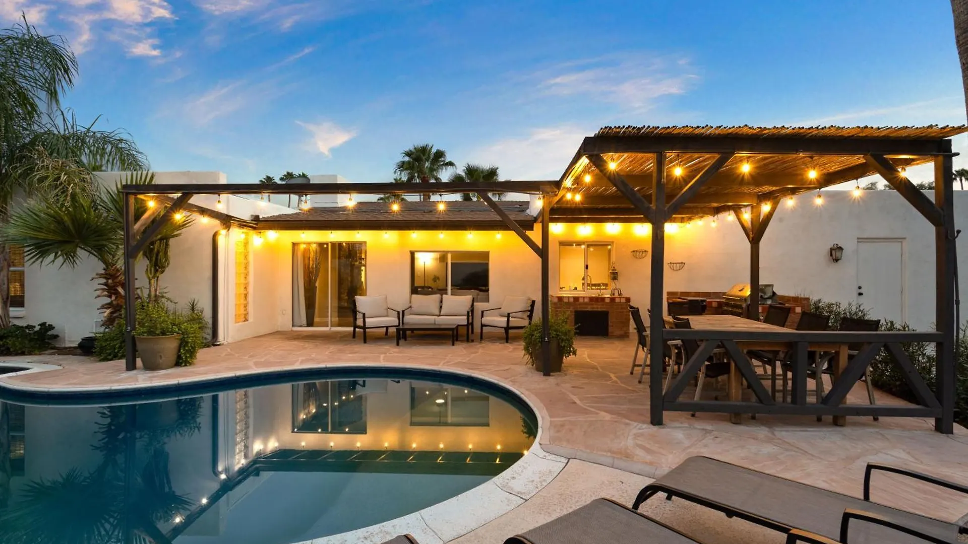 Holiday home Casa Voltaire By Porter Luxury Heated Pool Spa In Scottsdale Az